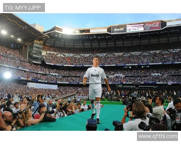 现役足球明星中谁的粉丝最多揭秘全球球迷心中的偶像 现役足球明星中谁的粉丝最多揭秘全球球迷心中的偶像