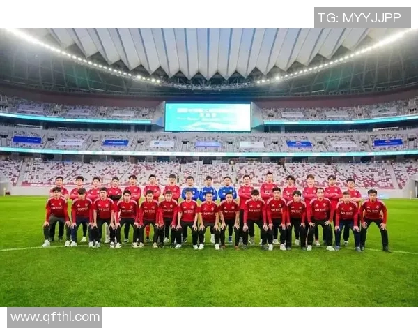 足球明星巧妙调动队友位置助力球队夺冠之路 足球明星巧妙调动队友位置助力球队夺冠之路