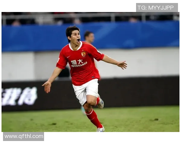 足球明星因涉嫌违法行为被警方拘留引发广泛关注与讨论 足球明星因涉嫌违法行为被警方拘留引发广泛关注与讨论